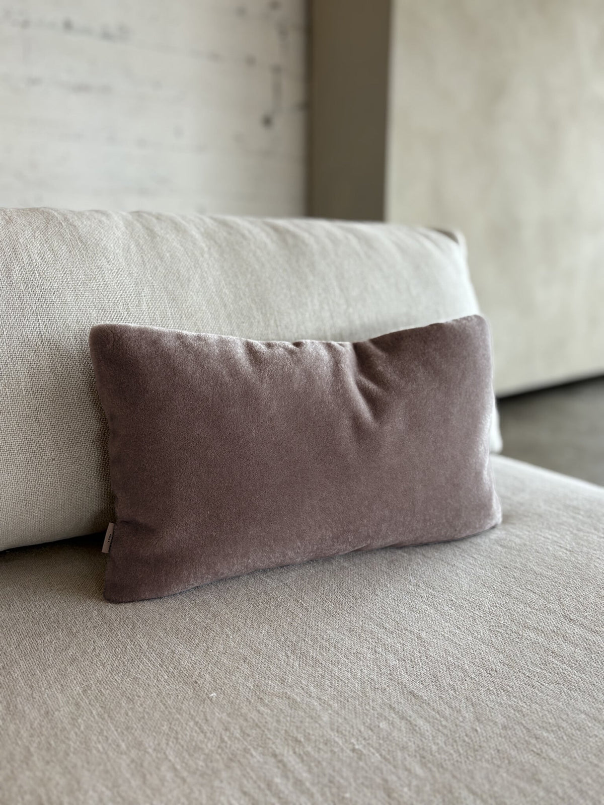 Luxury mohair decorative cushion Amy aubergine 50x30 cm